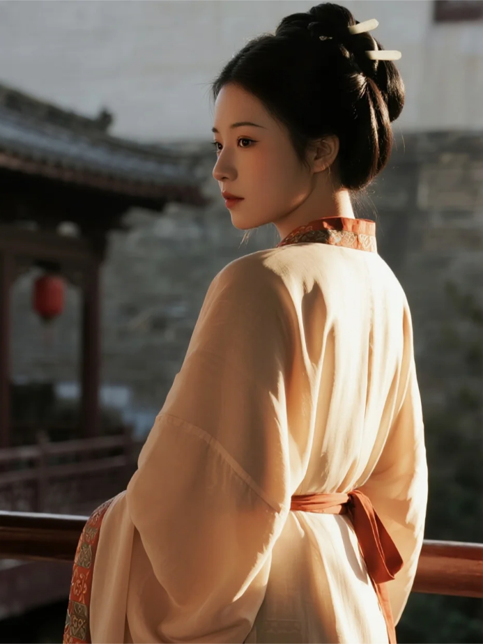 我是剛穿越到唐朝的醫(yī)學(xué)生女生